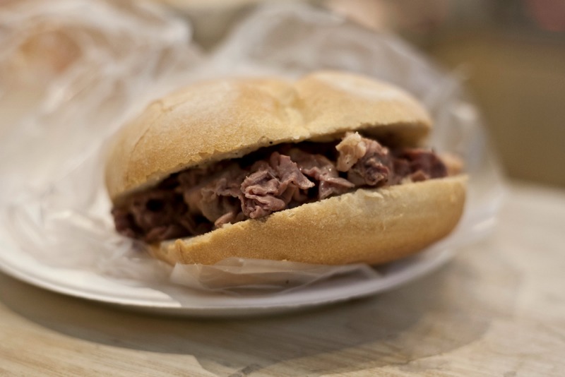 I Magnifici: panino al lampredotto di Nigro con gorgonzola di Parola.